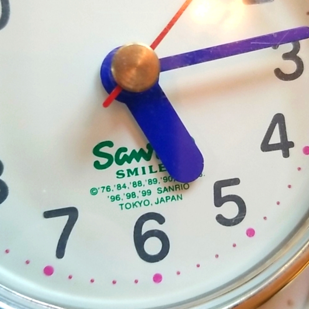90's SANRIO Rare SMILES Cutest ICONIC HELLO KITTY Collectible ALL Friends CLOCK - Picture 5 of 16